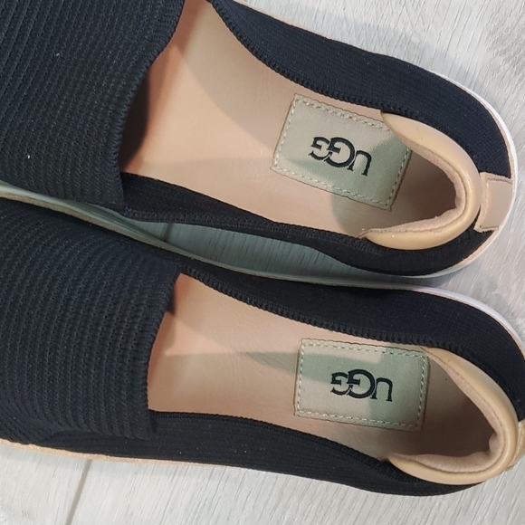 Ugg Women Comfort Loafer Slip On Flats shoes sz 10 - Picture 12 of 12